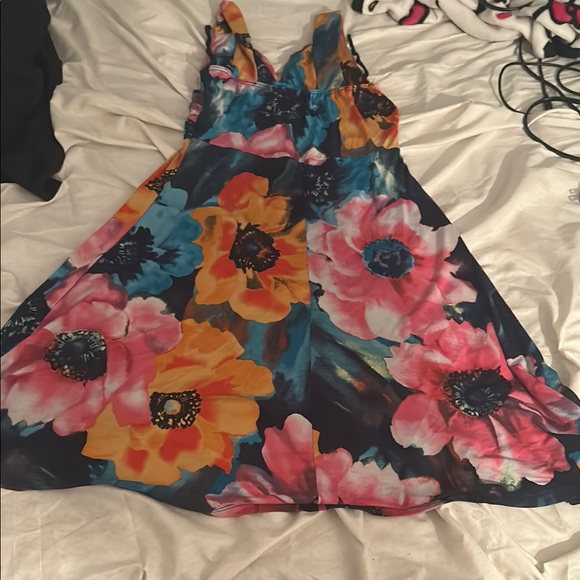 Floral Multicolor Dress - Picture 2 of 2